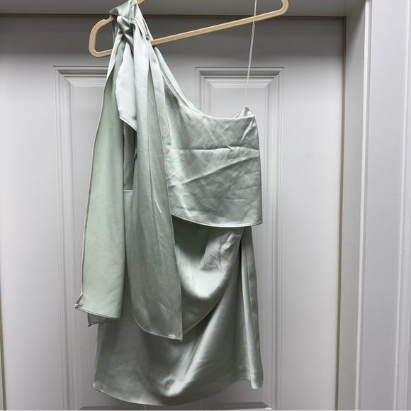 Significant Other Mint Green One-Shoulder Satin Dress - Picture 3 of 12